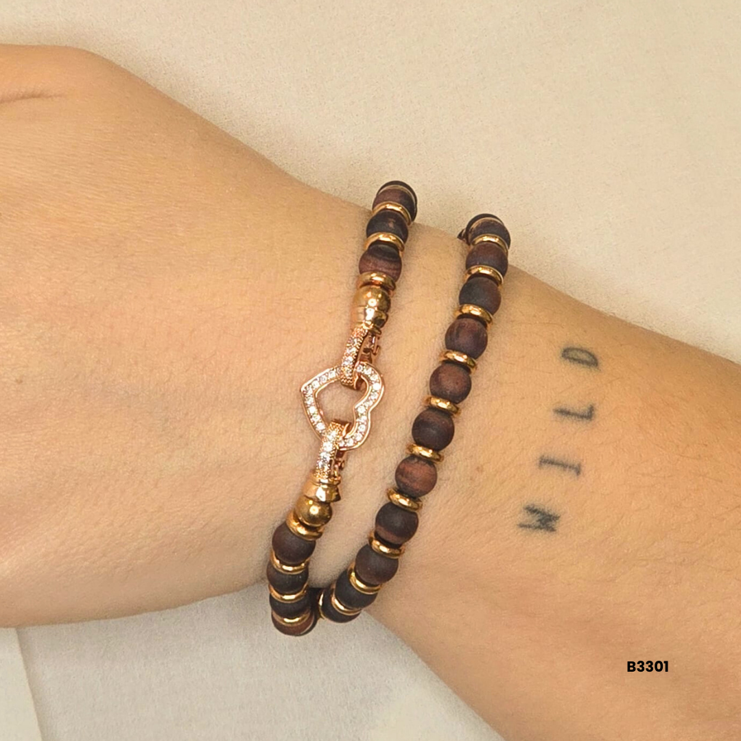 Double bracelet with stone beads and rose gold heart clasp