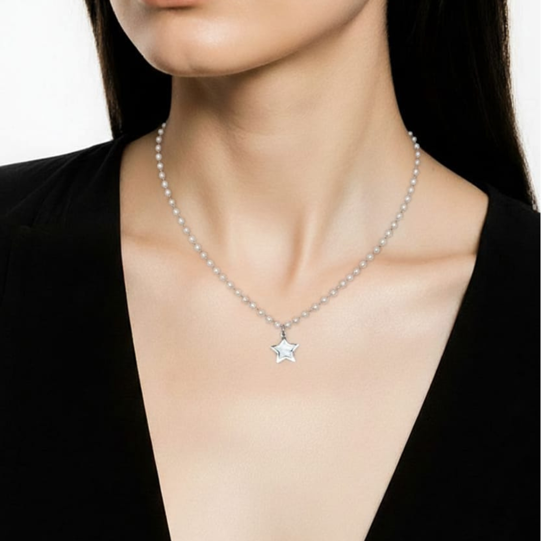 Collar de acero inoxidable con perlas blancas y colgante de estrella de concha natural