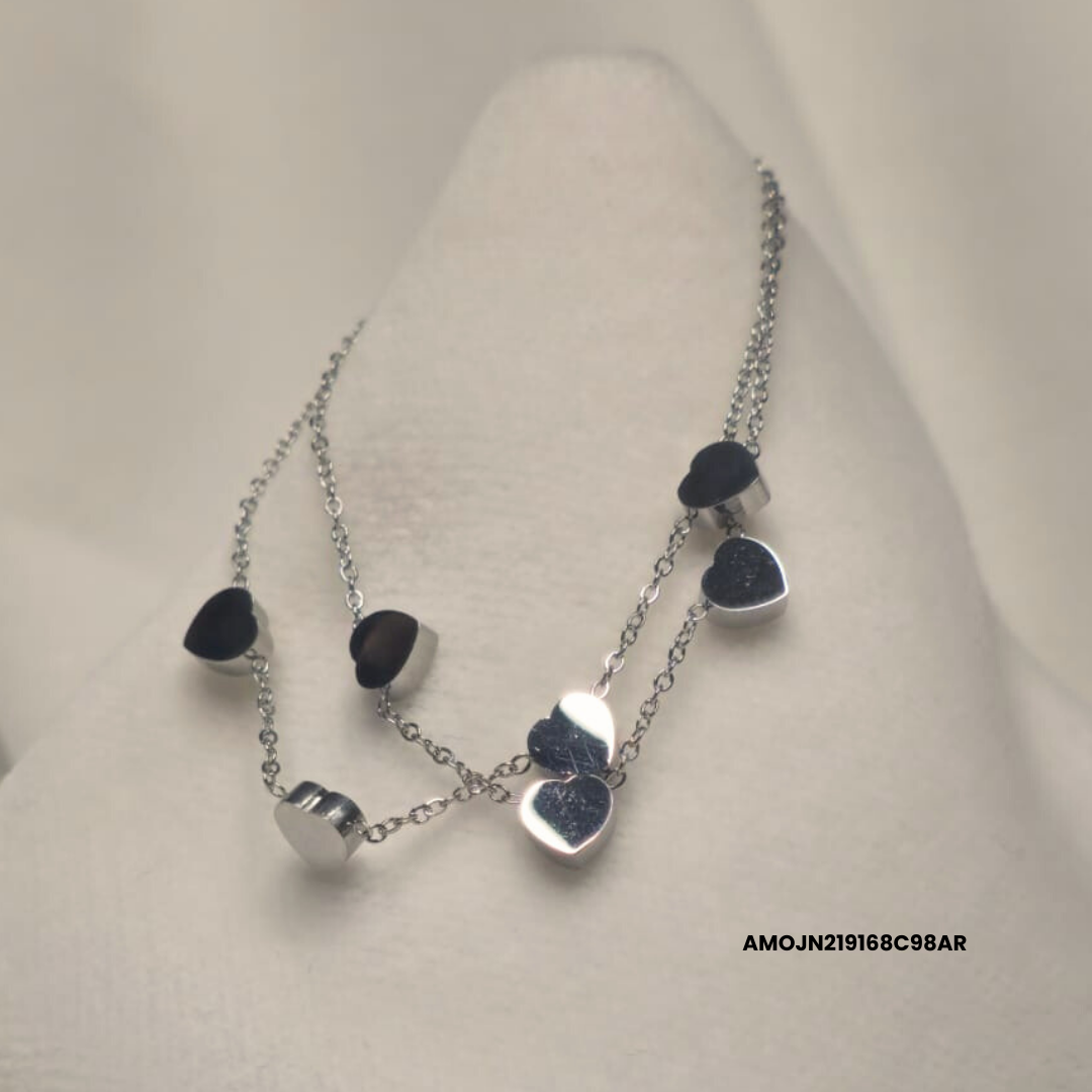 Double-strand bracelet with steel hearts