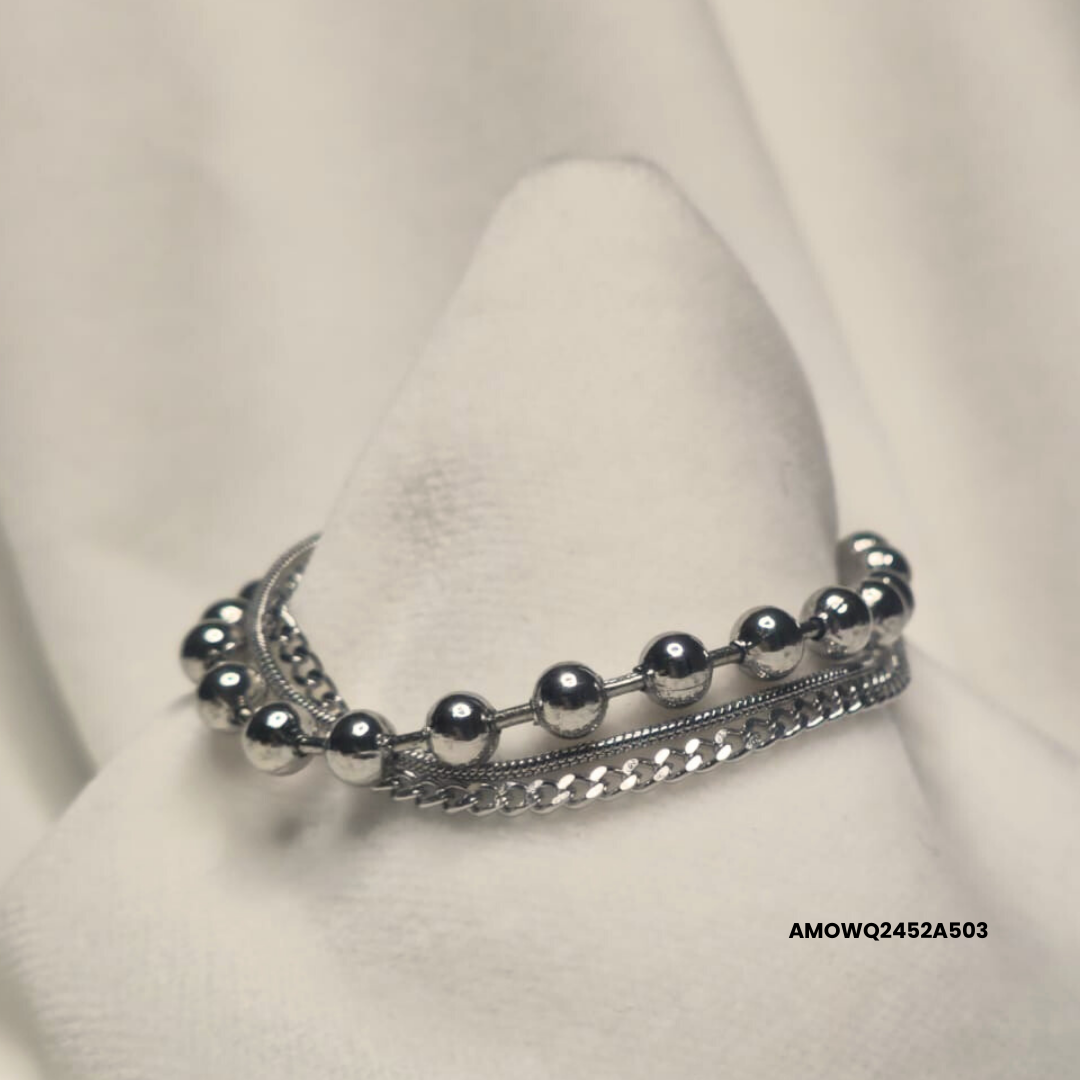 Triple bracelet design in stainless steel