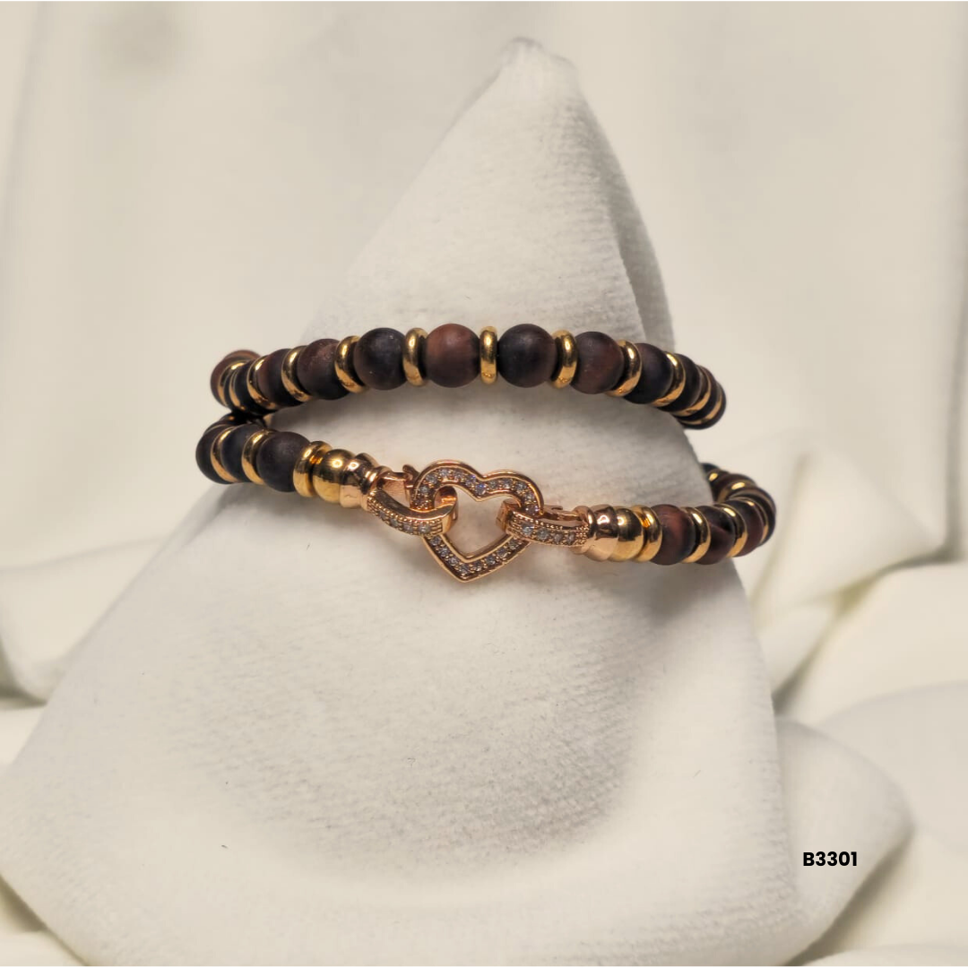 Double bracelet with stone beads and rose gold heart clasp