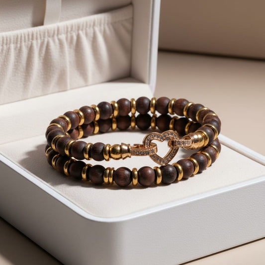 Bracciale doppio con perline di pietra e chiusura a cuore in oro rosa