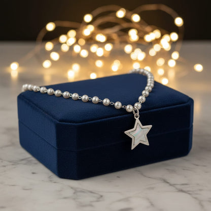 Collar de acero inoxidable con perlas blancas y colgante de estrella de concha natural