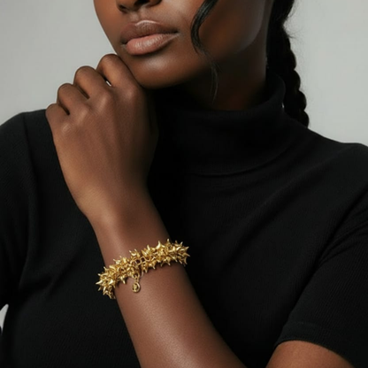 BRACCIALE MILLE CUORICINI IN ACCIAIO COLOR ARGENTO CON SONAGLIO