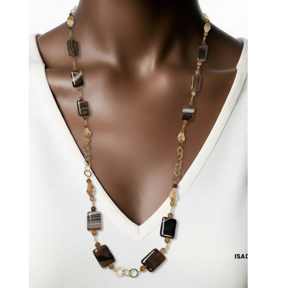 Collana in agata marrone e cristallo Swarovski: eleganza naturale nei toni della terra