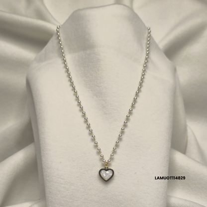 Gold-plated stainless steel necklace with white pearls and natural shell heart pendant