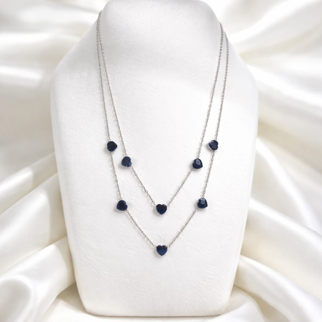 Collana doppia in acciaio con piccoli cuori